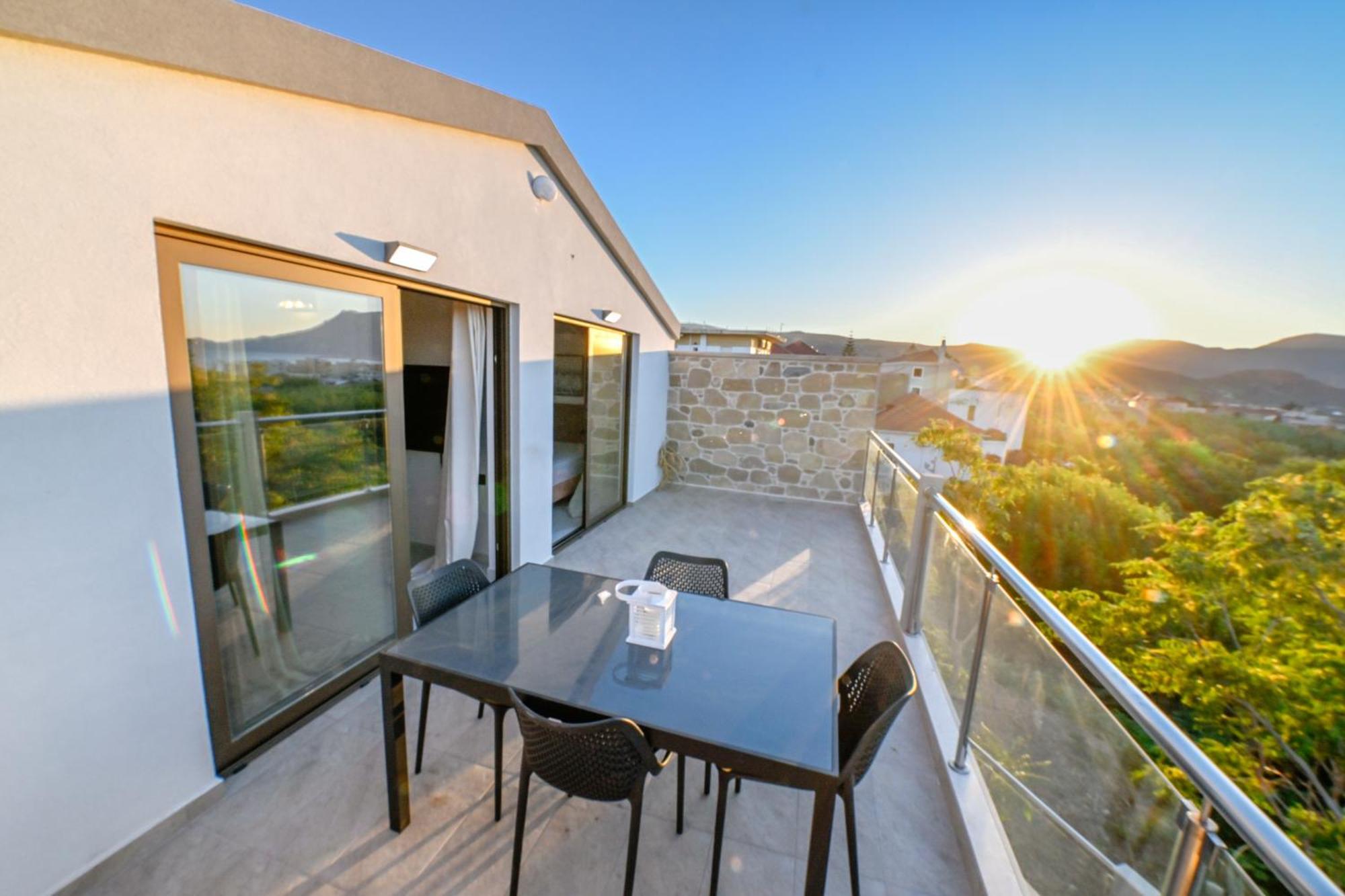 דירות קיסאמוס Eagle Bay Loft מראה חיצוני תמונה